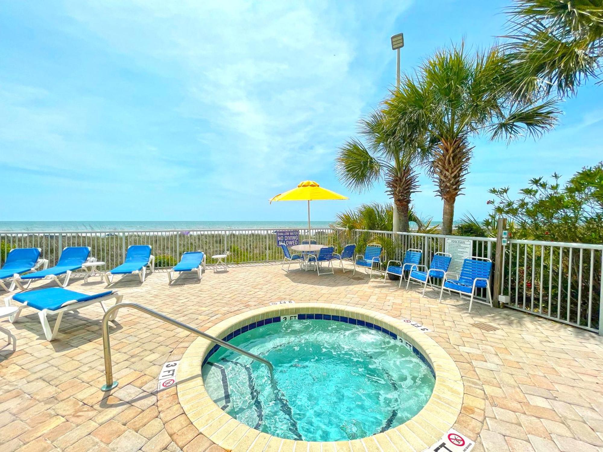 Seaside Resort Atlantic Beach Exterior photo
